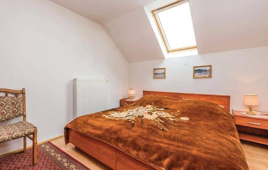 Apartman Svetlicic Ravna Gora Exteriör bild