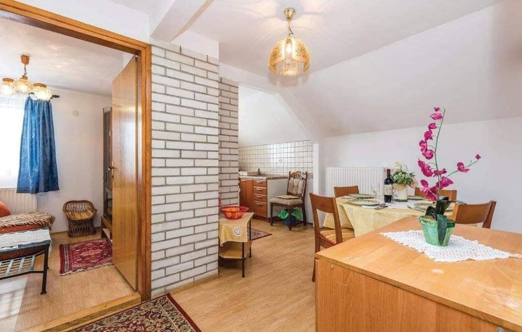 Apartman Svetlicic Ravna Gora Exteriör bild